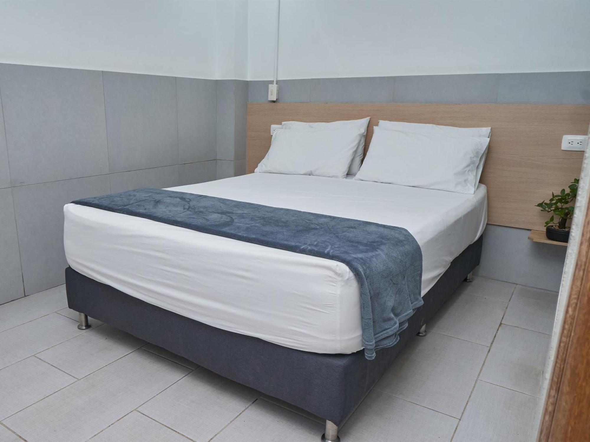 Stanza Hotel Medellin Bagian luar foto